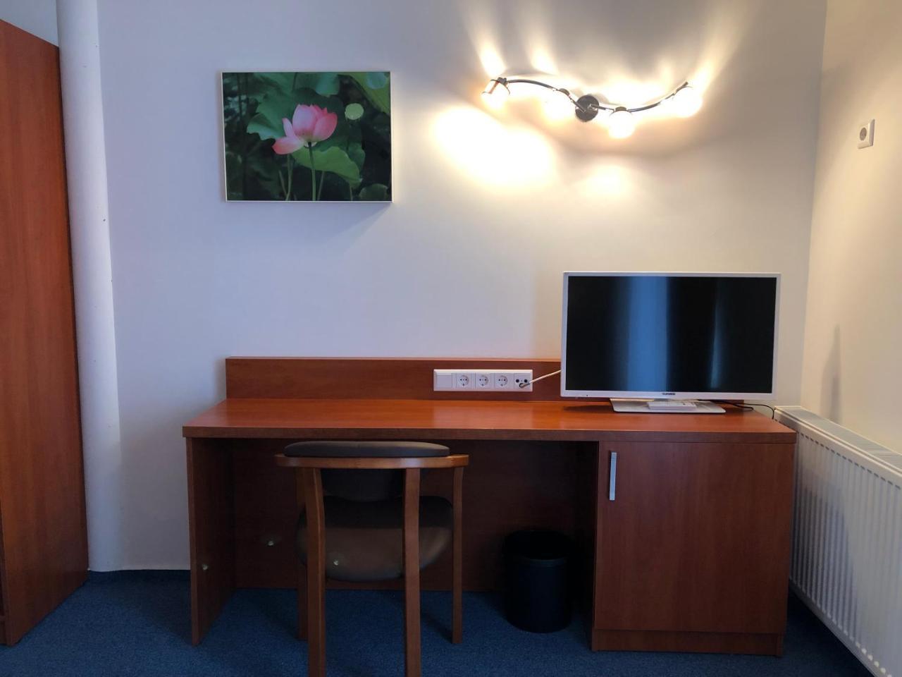 Hotel Mirabell Erlangen Dış mekan fotoğraf