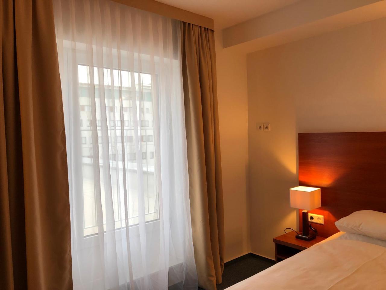 Hotel Mirabell Erlangen Dış mekan fotoğraf